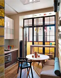 Кухня маленькая сучасны дызайн з балконам
