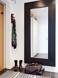 Large mirror in the hallway design photo