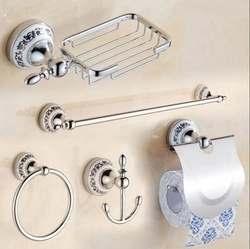 Bathroom Accessories Photo