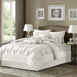 Bedroom bedspread design photo