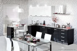 White kitchen what wallpaper goes with photo