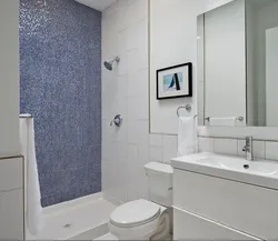 Bathtub Design With Accent Wall