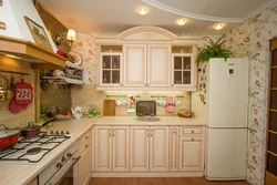 Cozy inexpensive kitchen photo