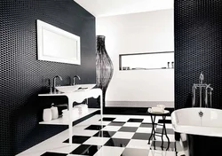Дизайн ванны с черным полом