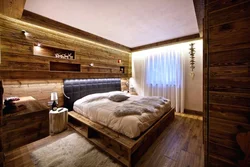 Дызайн спальні з элементамі дрэва