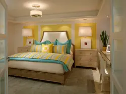 Інтэр'ер спальні ў жоўтых танах фота