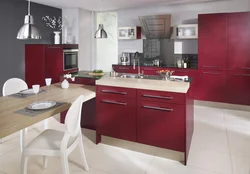 What colors goes with burgundy in the kitchen interior