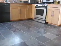 Linoleum döşəmə ilə mətbəx dizaynı