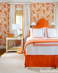 What colors does orange go with in a bedroom interior?