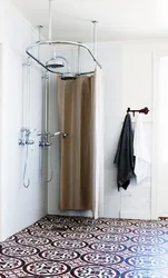 Bathroom design with tray and curtain