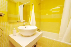 Photo bath in yellow photo