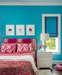 Яркие цвета в интерьере спальни