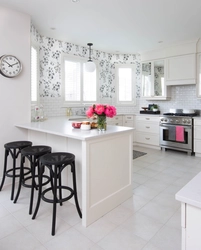 White kitchen what wallpaper is suitable photo