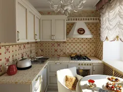 Дызайн маленькай кухні ў класічным стылі