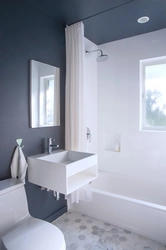 Combination Of Gray In The Interior With Other Colors In The Bathroom