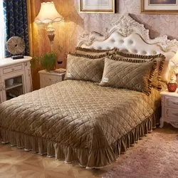 Bedspread design for bedroom