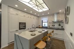 Placement of lamps in the kitchen photo