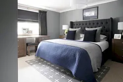 Дызайн інтэр'еру спальні з шэрым ложкам
