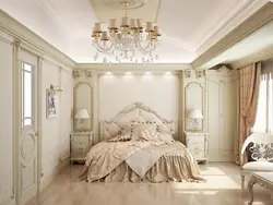 Інтэр'ер светлай класічнай спальні