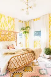 Light yellow bedroom photo