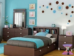 Combination of dark brown in the bedroom interior