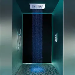 Трапічны душ у ваннай дызайн фота