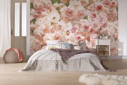 Floral wallpaper for bedroom design photo