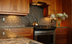 How best to decorate the walls in the kitchen photo