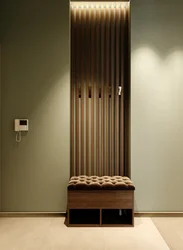 Slats in the interior of the hallway