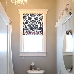 Занавески в ванной комнате на окно фото