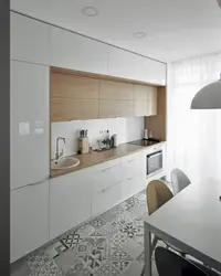 Ошхона кунҷи сафед бо акс countertop чӯбӣ