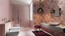 Glass wallpaper in the bathroom interior