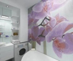 Bathroom interior design with flowers