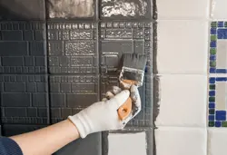 Өз қолыңызбен ваннаға арналған плиткаларды бояу фотосуреті