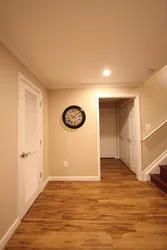 Laminate flooring in the hallway design photo