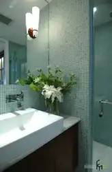 Мозаикалық дизайн фотосуреті бар шағын ванна