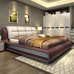 Кровать в интерьере спальни