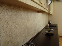 Photo of Venetian plaster on the walls in the kitchen