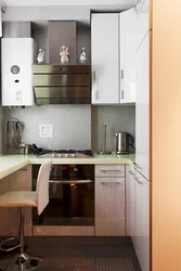 Kitchen design 5m2 with a refrigerator with a column in Khrushchev