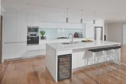 Kitchen design with island photo