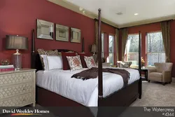 Bedroom design in red tones