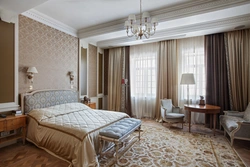 Інтэр'ер спальні прастакутная з двума вокнамі