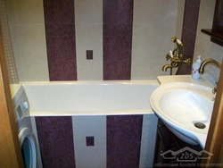 Regular bathroom tile design
