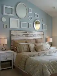 Decorating a wall in the bedroom photo