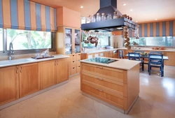 Персиковый цвет в интерьере кухни сочетание цветов фото