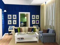 Сочетание синего цвета с другими в интерьере гостиной