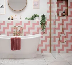 Combine tiles in the bathroom photo design