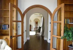 Door arches to the kitchen photo