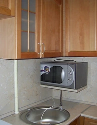 Установка микроволновки на кухне фото