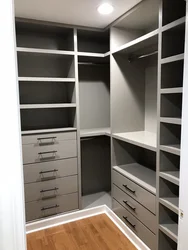 Design project of a small dressing room